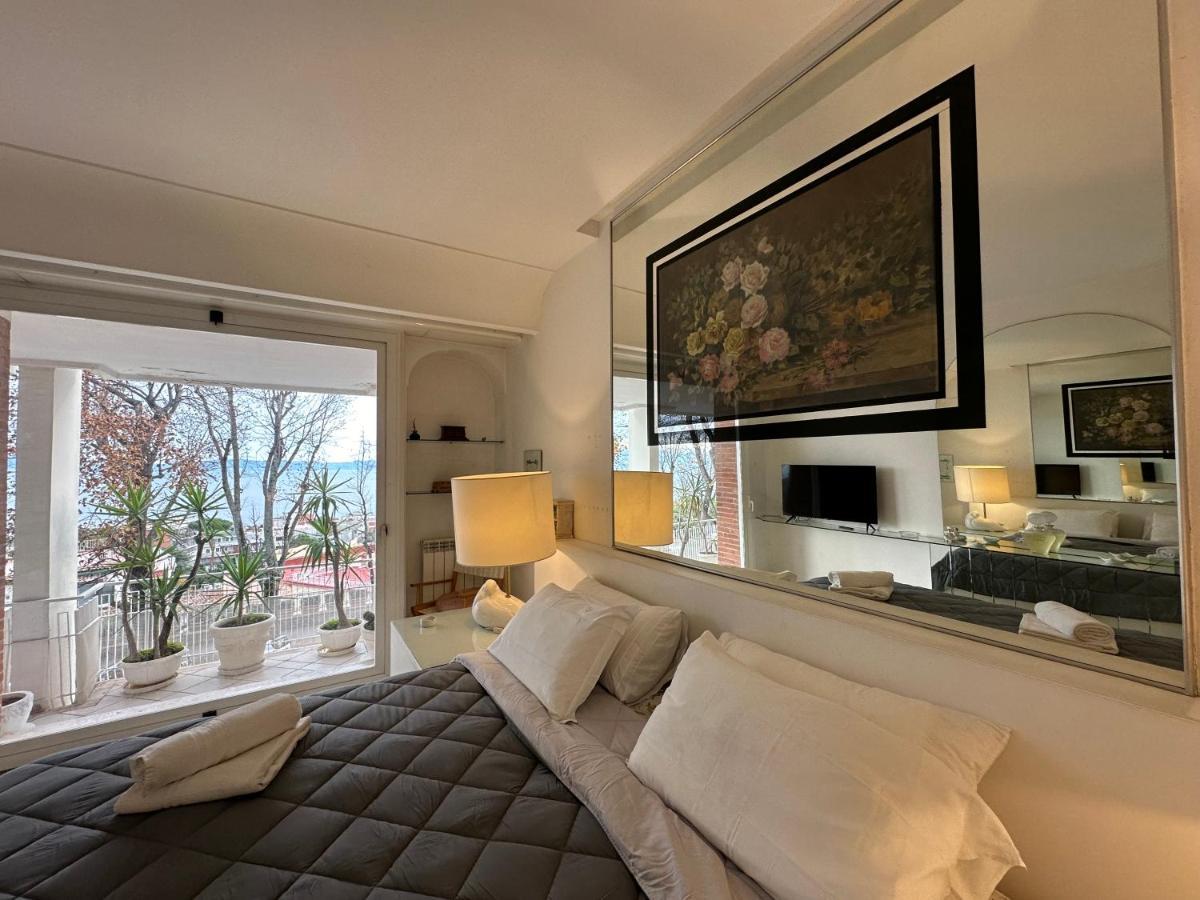 Pf Luxury Apartment Petrarca Posillipo Capri View - My Place 那不勒斯 外观 照片