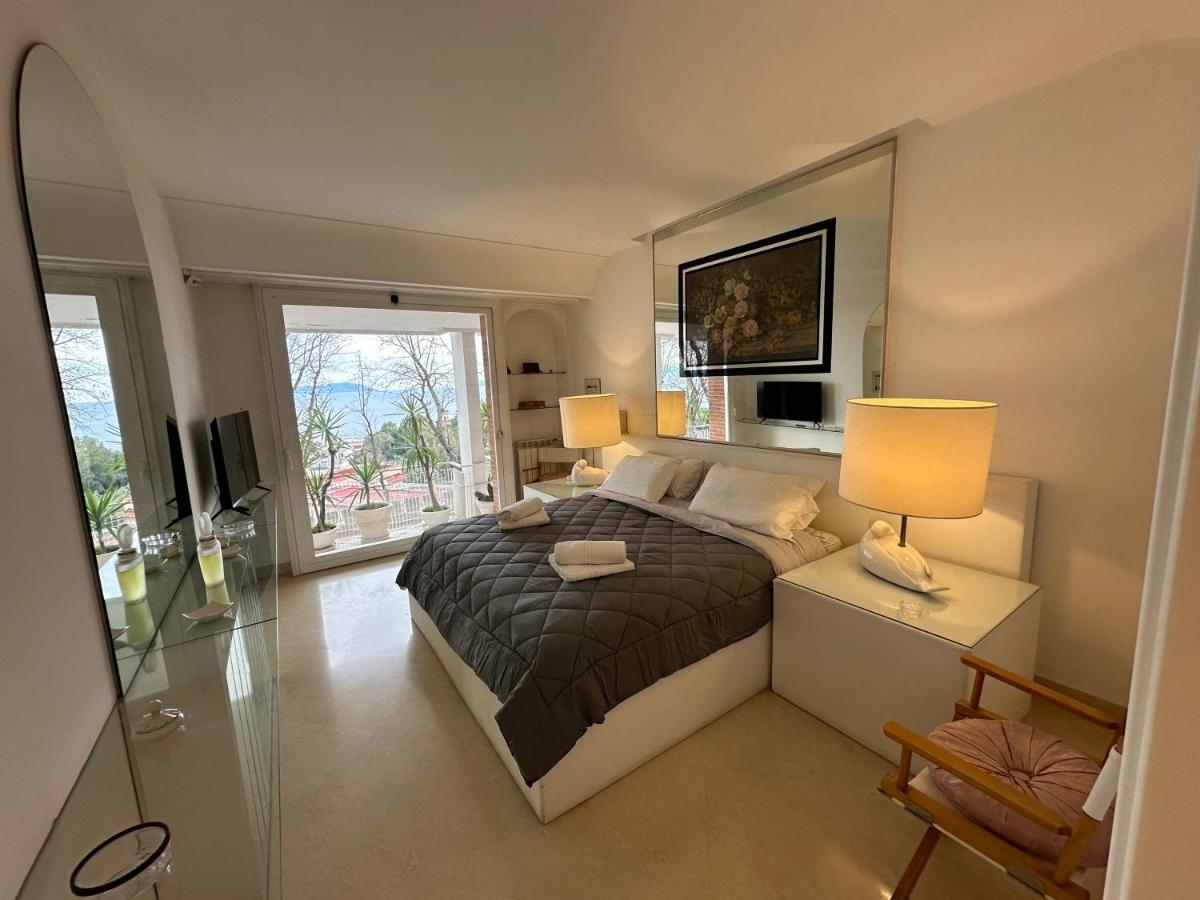 Pf Luxury Apartment Petrarca Posillipo Capri View - My Place 那不勒斯 外观 照片