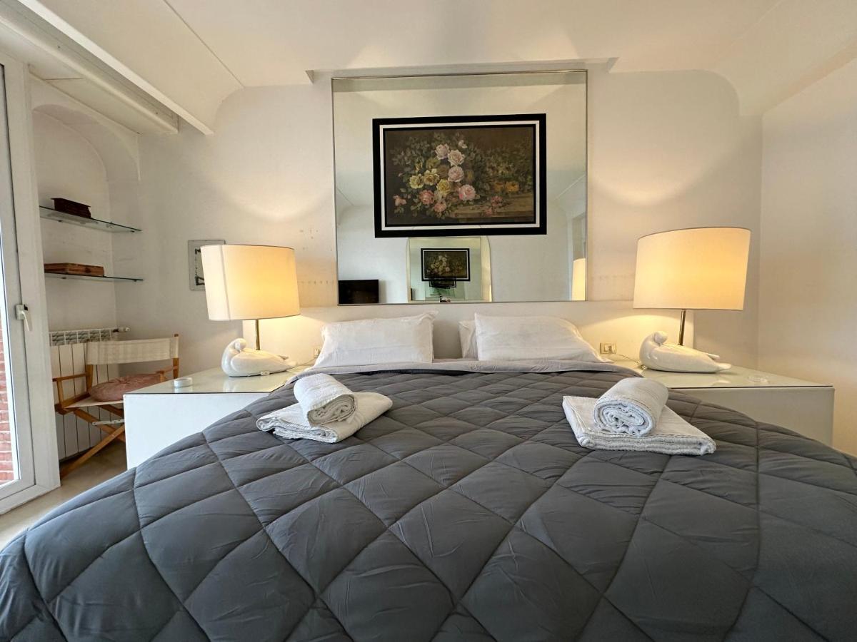 Pf Luxury Apartment Petrarca Posillipo Capri View - My Place 那不勒斯 外观 照片